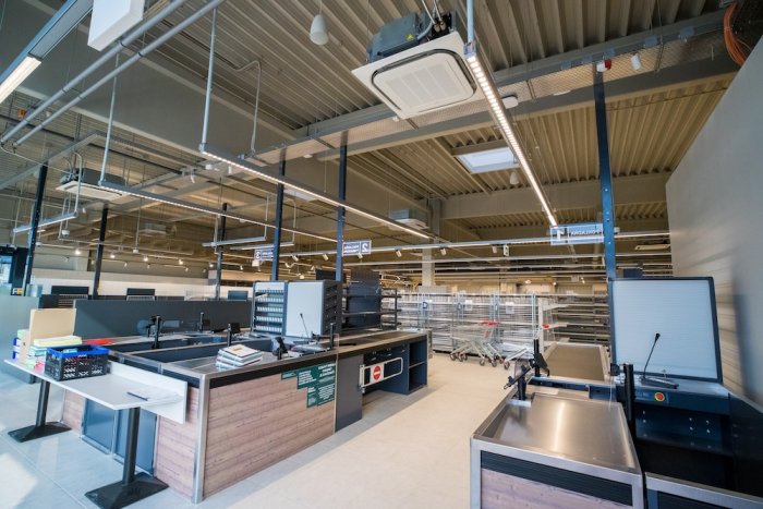 Supermarket BILLA Sliač