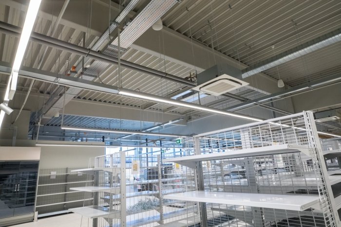 Supermarket BILLA Sliač